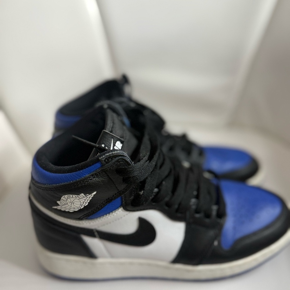 Jordan Kids Black and Blue Sneakers - Picture 1 of 4